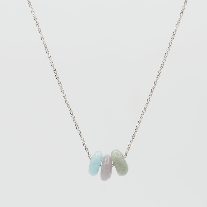Dainty necklace adorned with 3 small hand sculped glass beads adding a perfect touch of color. Sterling silver chain measuring 45 cm with an additional 5 cm of adjustable chain.